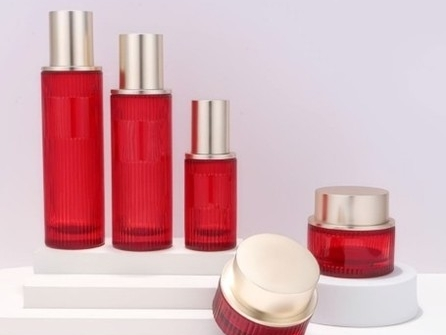 Red Ribbed Glass with Gold Cap Skincare Packaging Set | 120/100/40ml Bottles & 50/30g Jars for Radiant Skincare Lines 1