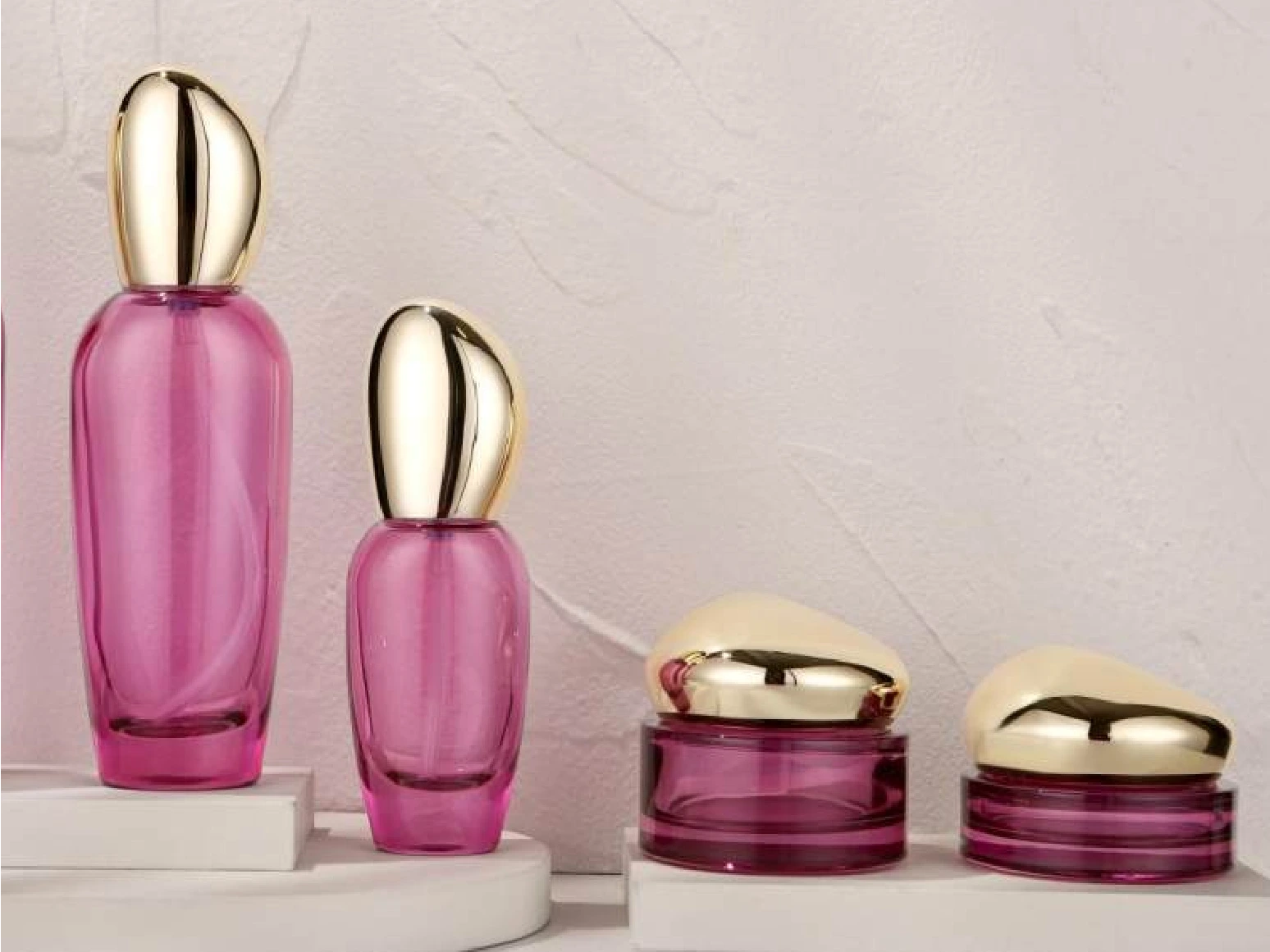Magenta Glass with Teardrop Gold Cap Skincare Packaging Set | 120/100/40ml Bottles & 50/30g Jars for Vibrant Skincare Lines 1