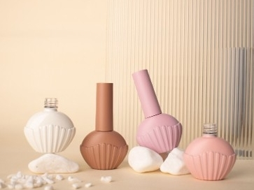 Glamorous Packaging Customized Colors Freely Matching 12ml Empty Glass Fashion Nail Polishes Bottle with Brush 1