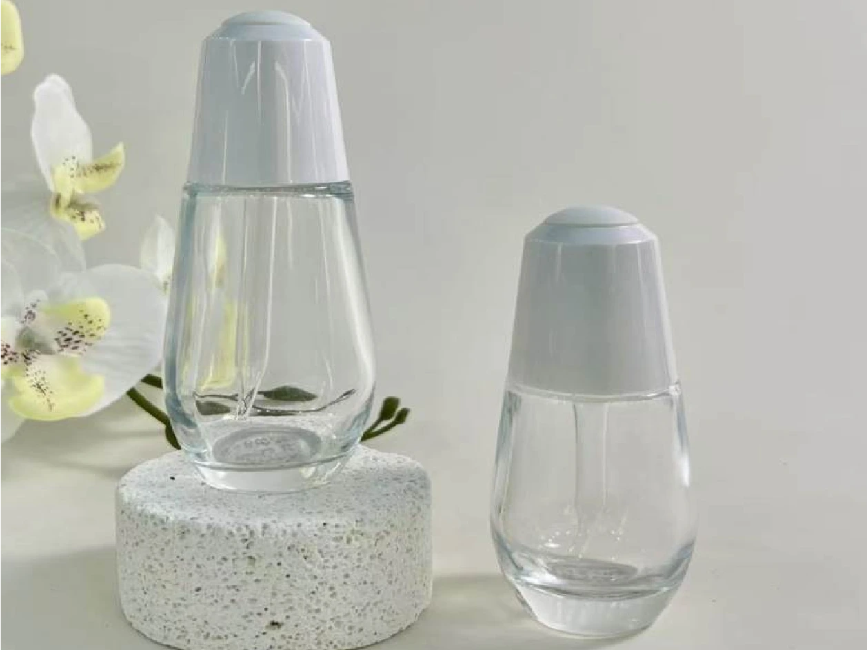 Empty 50ml 30ml Clear Glass Custom Color Available Cosmetic Skincare Packaging Essential Oil Serum Bottles 1