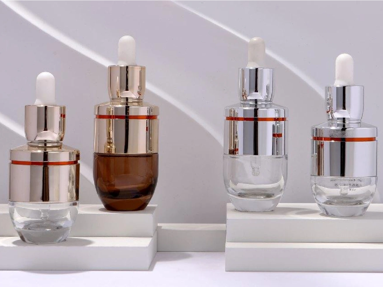 GlamorousPack Customized Amber and Silvery 30ml 50ml Cosmetic Skincare Packaging Essential Oil Serum Glass Bottles 1