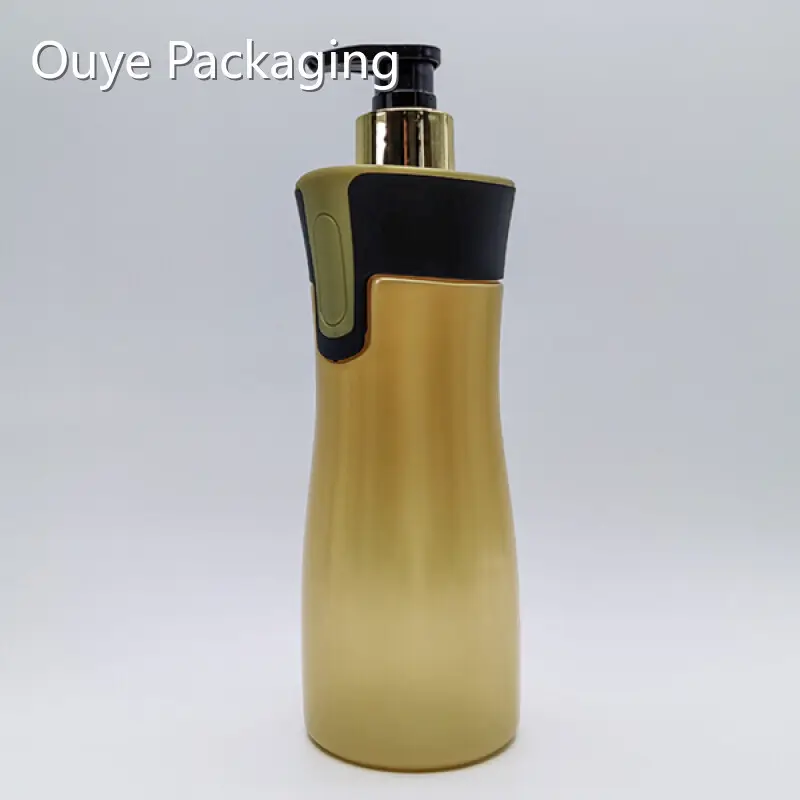 Shampoo and Conditioner Pump Bottles by Glamorous 1