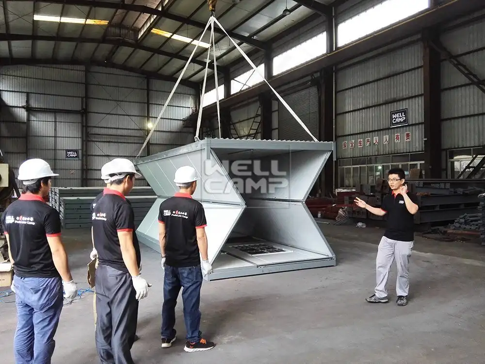 Casa de contêiner dobrável pré-fabricada em painel sanduíche, Wellcamp F-1 1