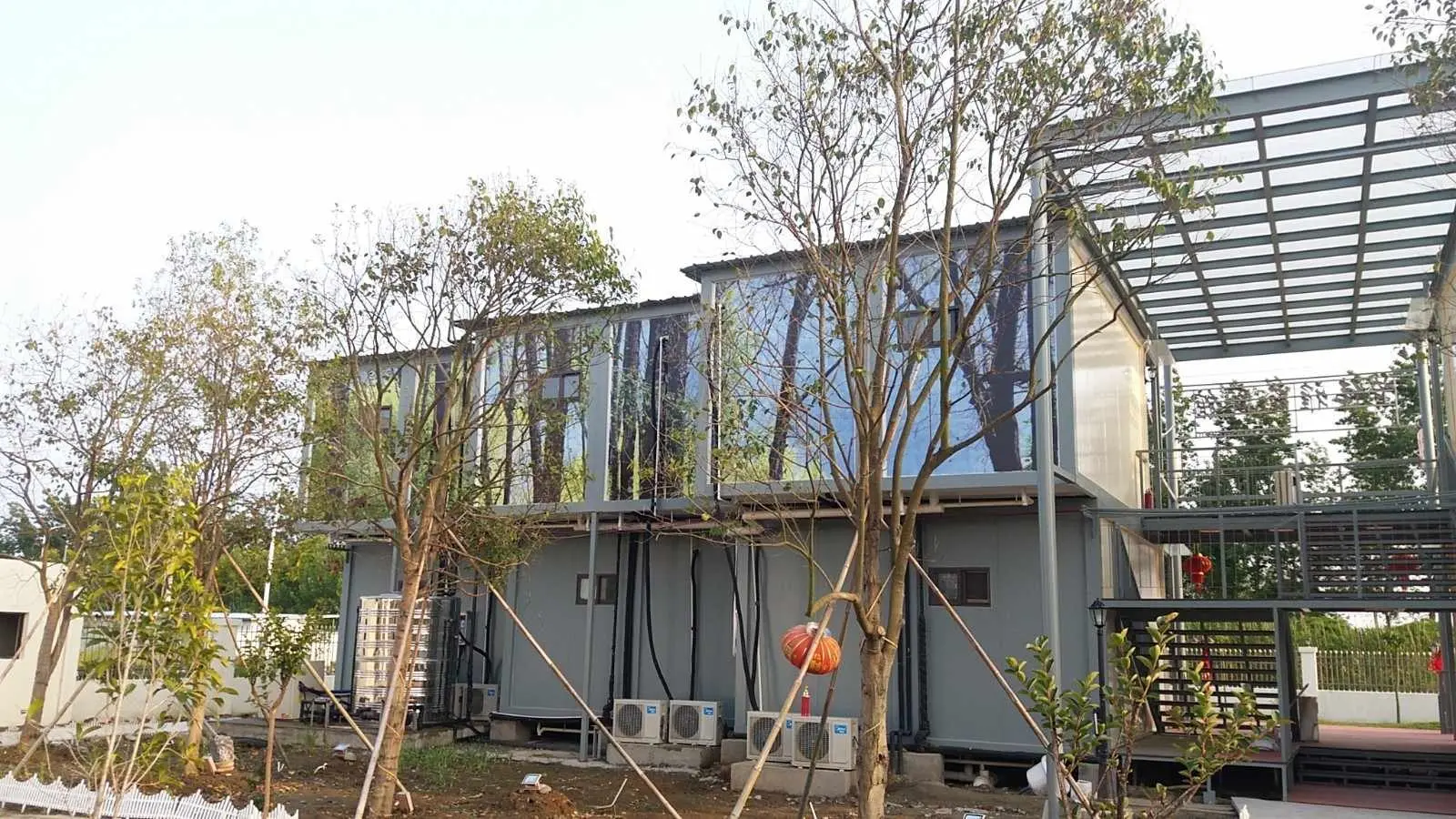 eco friendly container villa in garden 4