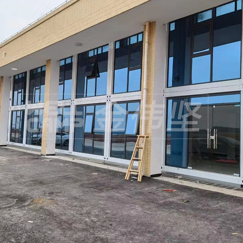 Maison de conteneur détachable de structure métallique moderne pour le bureau de conteneur dans l'aéroport 1