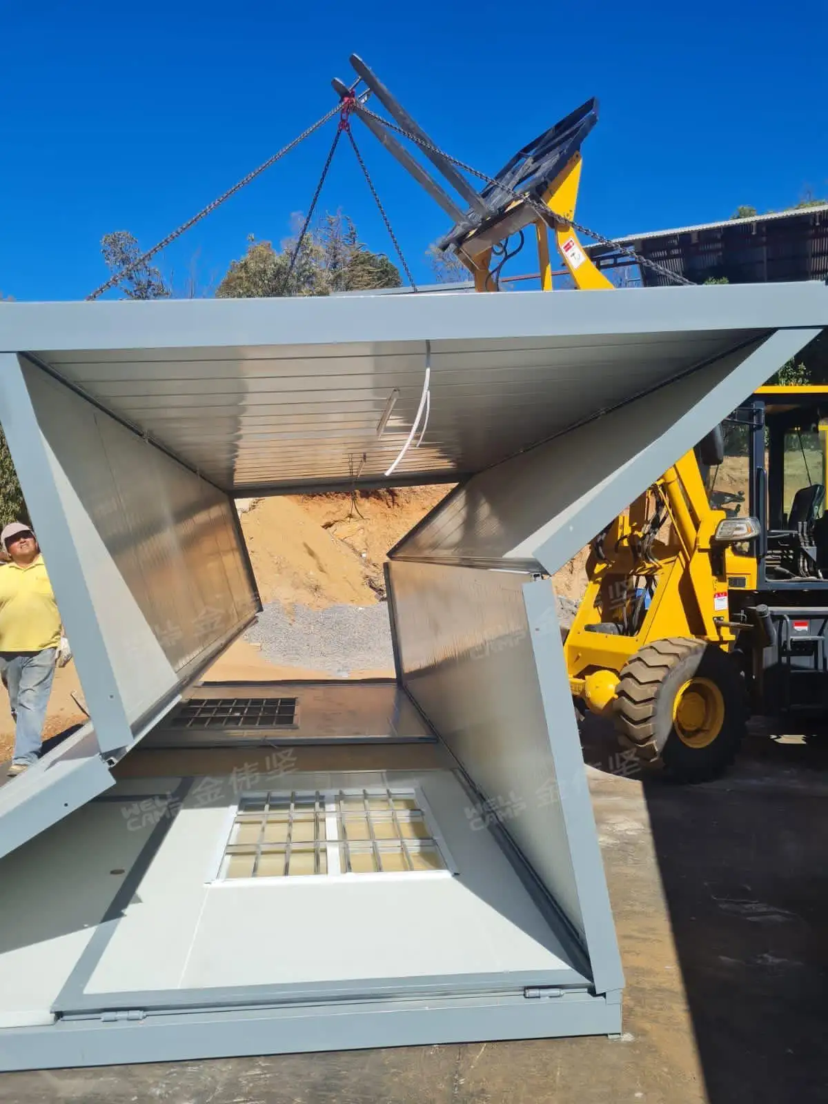 detachable prefabricated houses with walkway for office 4