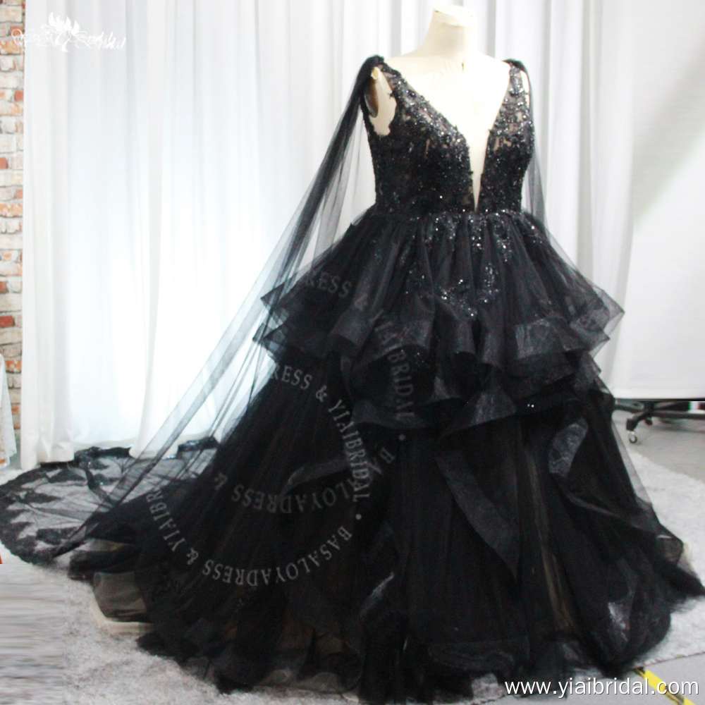 RSW1842 Потрясающее свадебное платье с большим размером черное v -ремни для красивых невест изгибают женское сексуальное свадебное платье с мысом 8