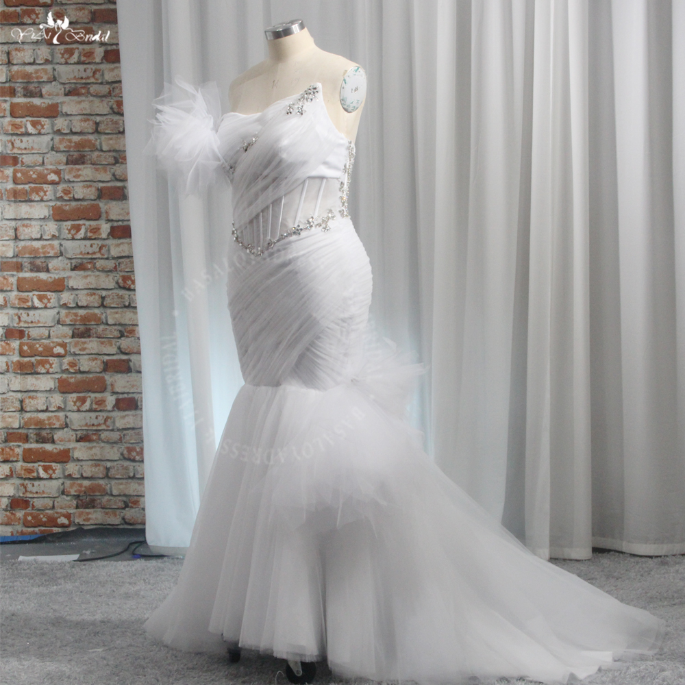 Maßgeschneiderte Afrika-Mädchen-Plissee-Tüll-Meerjungfrau-Hochzeits-Morgenkleid-Braut-weiße Robe-Hersteller aus China 11