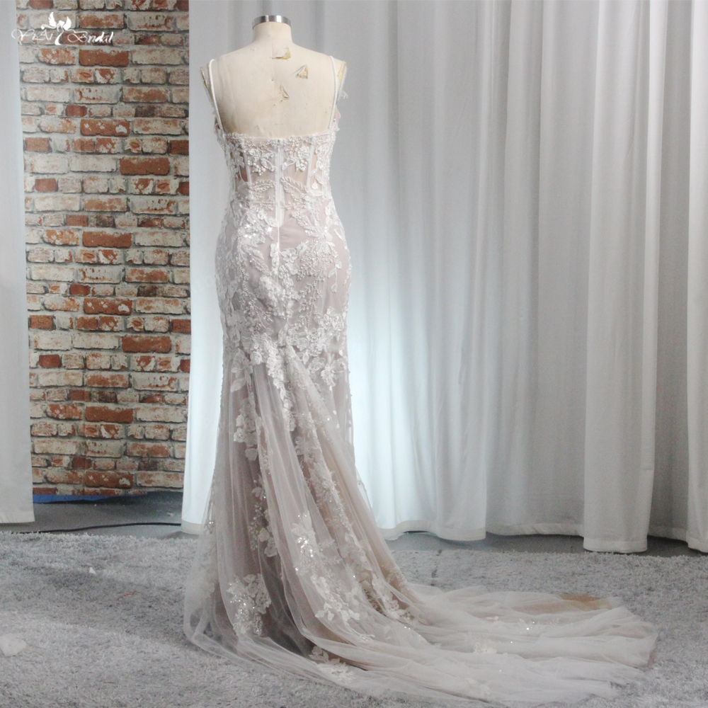 RSW2006 Champagner-Brautkleid mit V-Ausschnitt, ärmellos, bezaubernde Meerjungfrau, Spaghettiträger, elfenbeinfarbenes langes Brautkleid mit Spitze 11