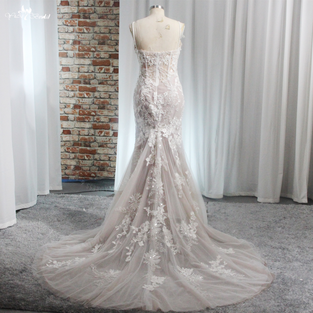 RSW2006 Champagner-Brautkleid mit V-Ausschnitt, ärmellos, bezaubernde Meerjungfrau, Spaghettiträger, elfenbeinfarbenes langes Brautkleid mit Spitze 9