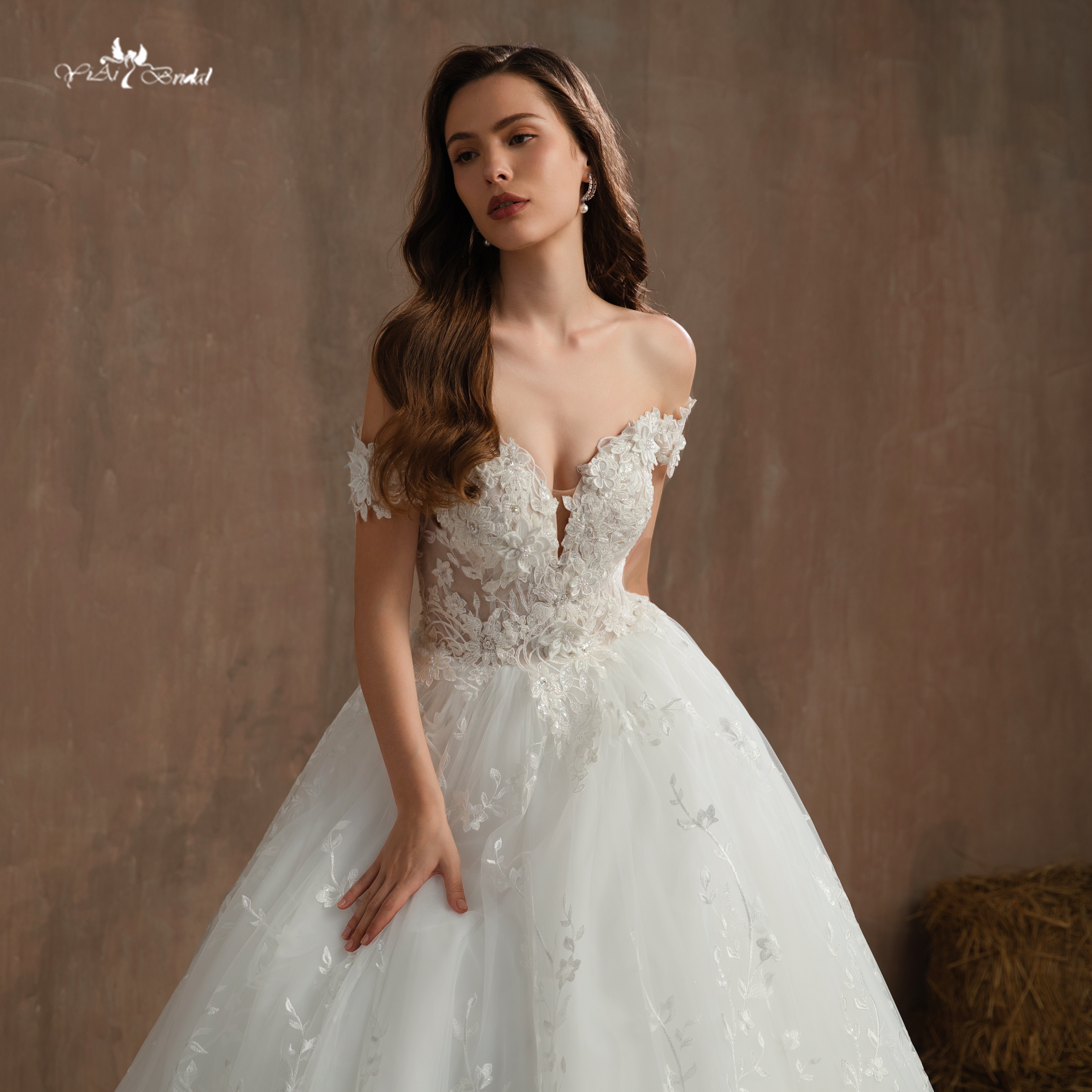 RSW1921 Off the Shoulder Sweetheart Neck Wedding Dresses Beaded