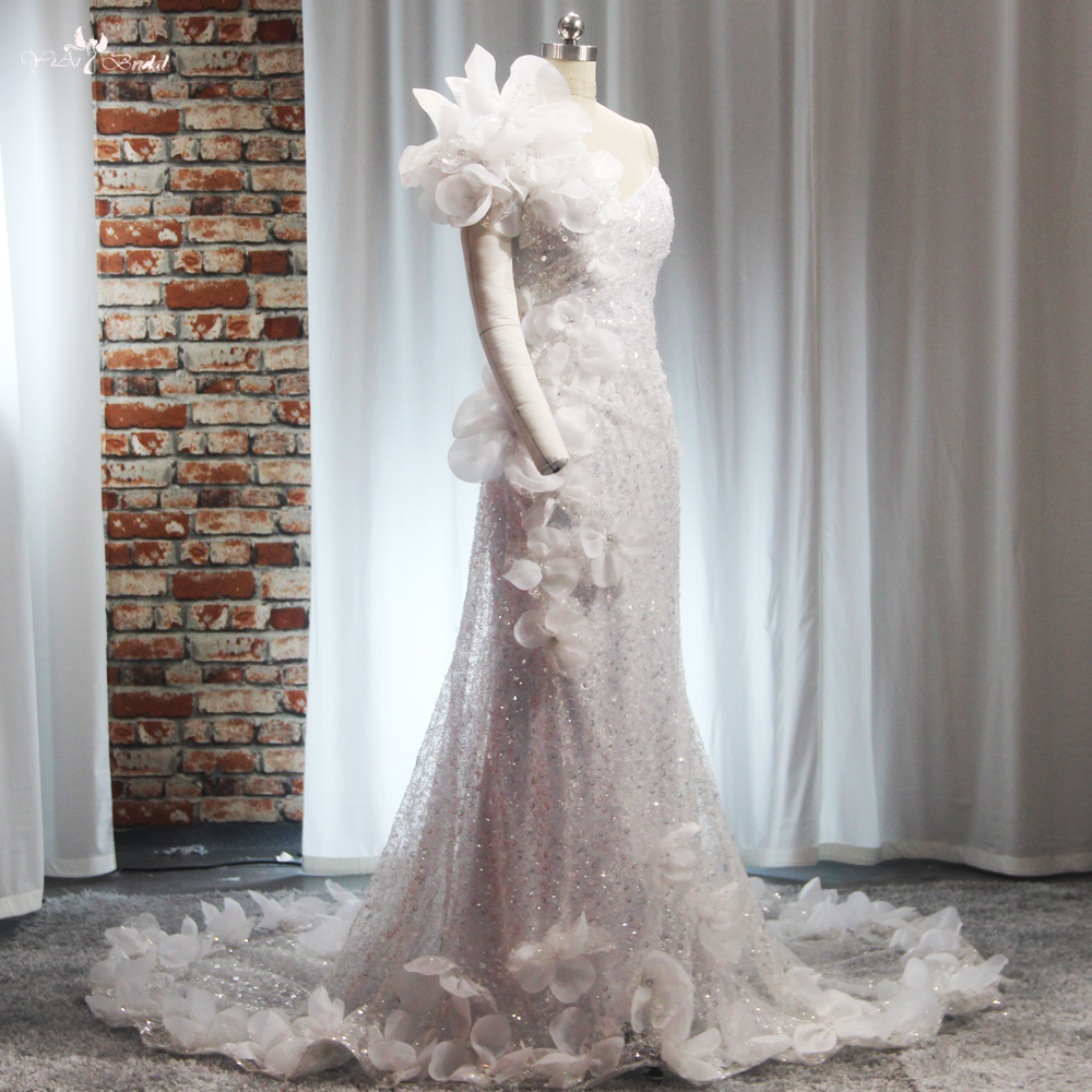 Maßgeschneidertes Meerjungfrau-Hochzeitskleid mit einer Schulter RSW1900, 3D-Blumen-Brautkleid mit Fischschwanz 8