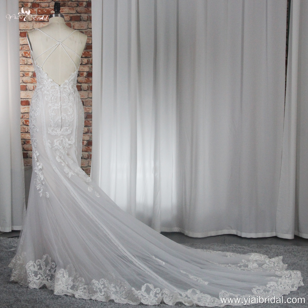 Sexy Super Low Back Detail Criss Cross Straps Fit And Flare Silhouette Beaded Lace Wedding Gown Long Train RSW1873 9
