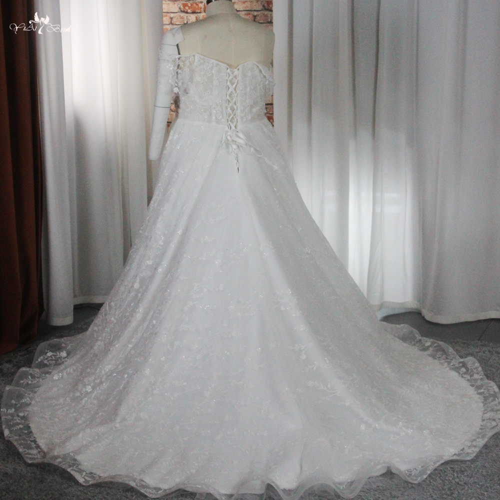 RSW1871 Curvy Women Lace Wedding Dress Fit And Flare Dress 10