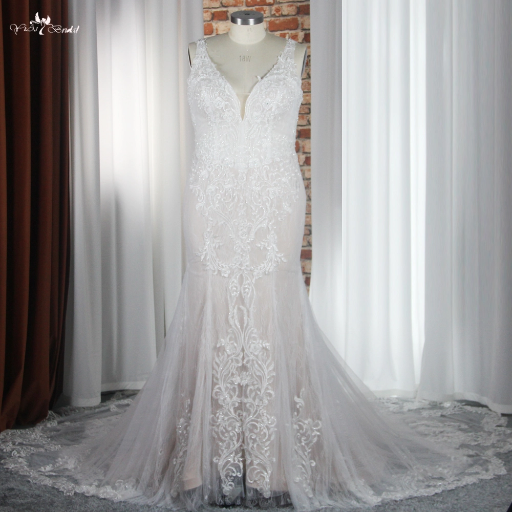 Gorgeous Lace Mermaid Wedding Dress RSW1870 Elegant Long Train 1