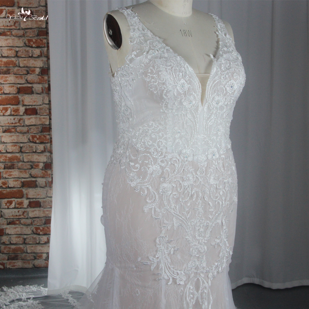 Gorgeous Lace Mermaid Wedding Dress RSW1870 Elegant Long Train 8