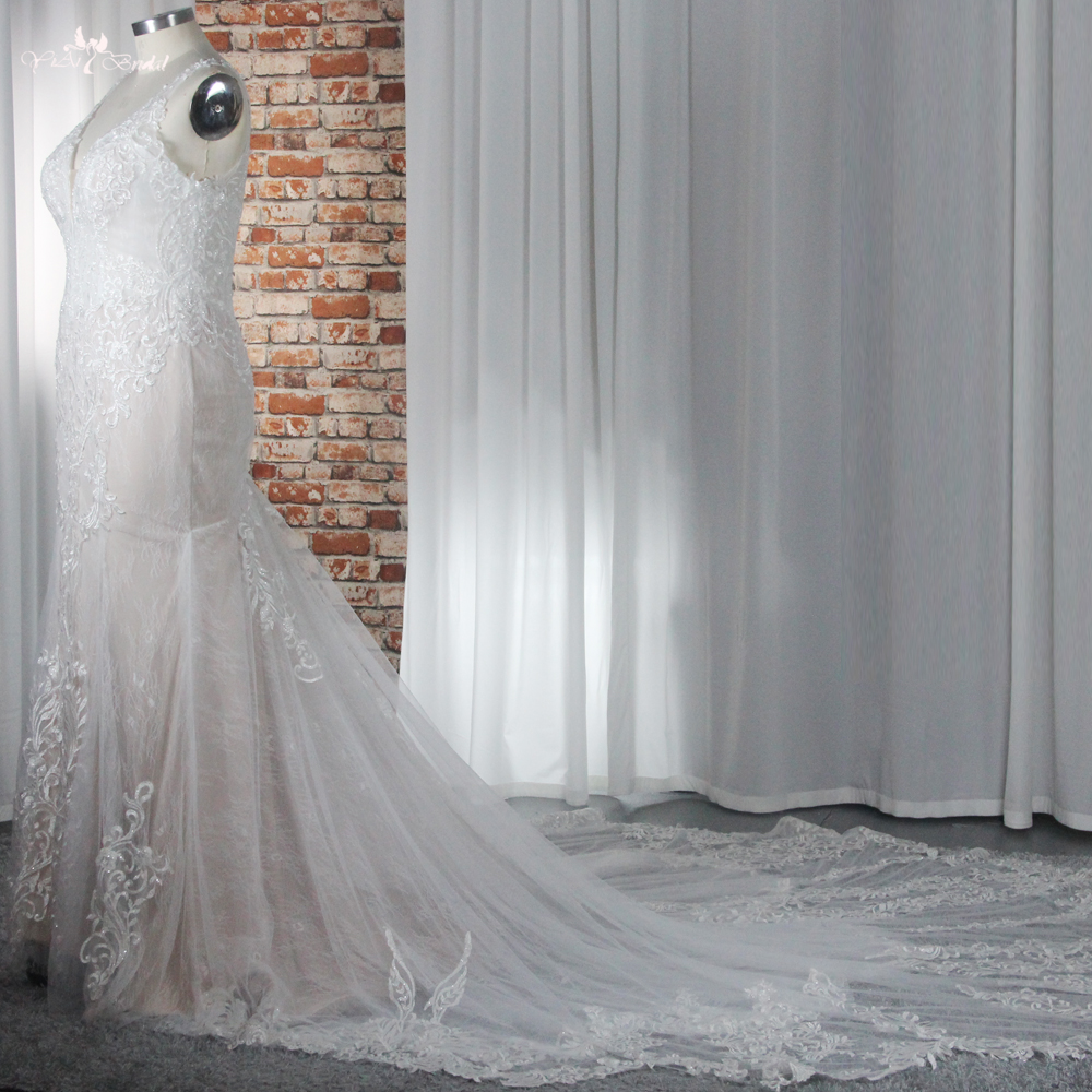 Gorgeous Lace Mermaid Wedding Dress RSW1870 Elegant Long Train 10