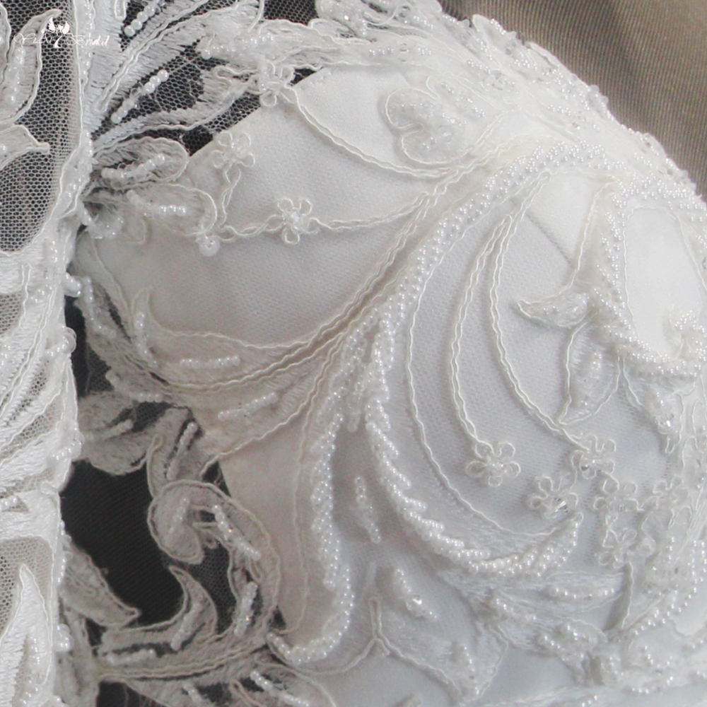 RSW1897 Булчинска рокля с матов еластичен сатен с дълги ръкави с илюзия на гърба и изрязан шлейф 10