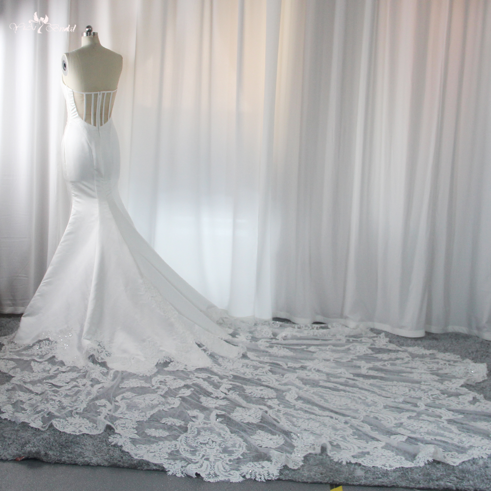 RSW1856 Sweetheart Mermaid Wedding Dress With Cut-Out Lace Train 8