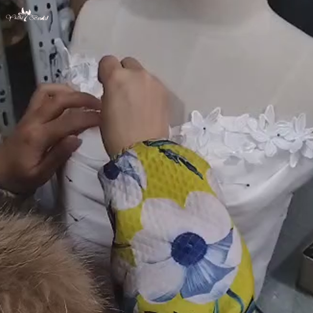 RSW1892 A Line Wedding Dresses Flowers Neckline Keyhole Lace Up Off Shoulder With Slit 9