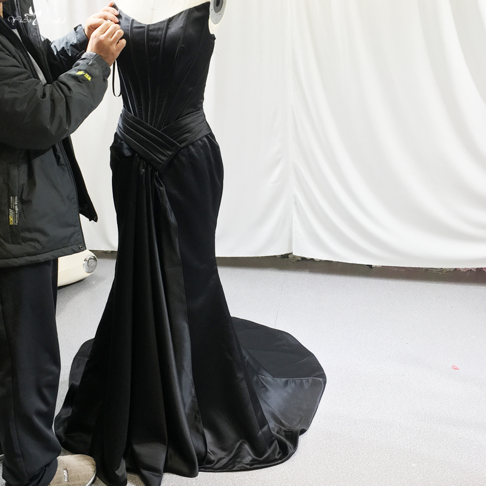 New Style Satin Sexy Deep V-neck Black Prom Dresses RSE945 Woman Formal Evening Party Gowns 10