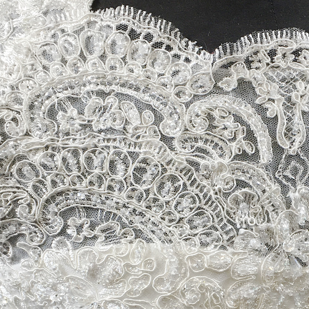 Customized Lace Girls Dress For Wedding FG111 manufacturers From China | Yiaibridal 7