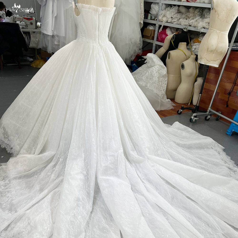 Maßgeschneiderte Big Rolls übertriebene Prinzessin Ballkleid Brautkleid RSW1812 Hersteller aus China | Yiaibridal 7