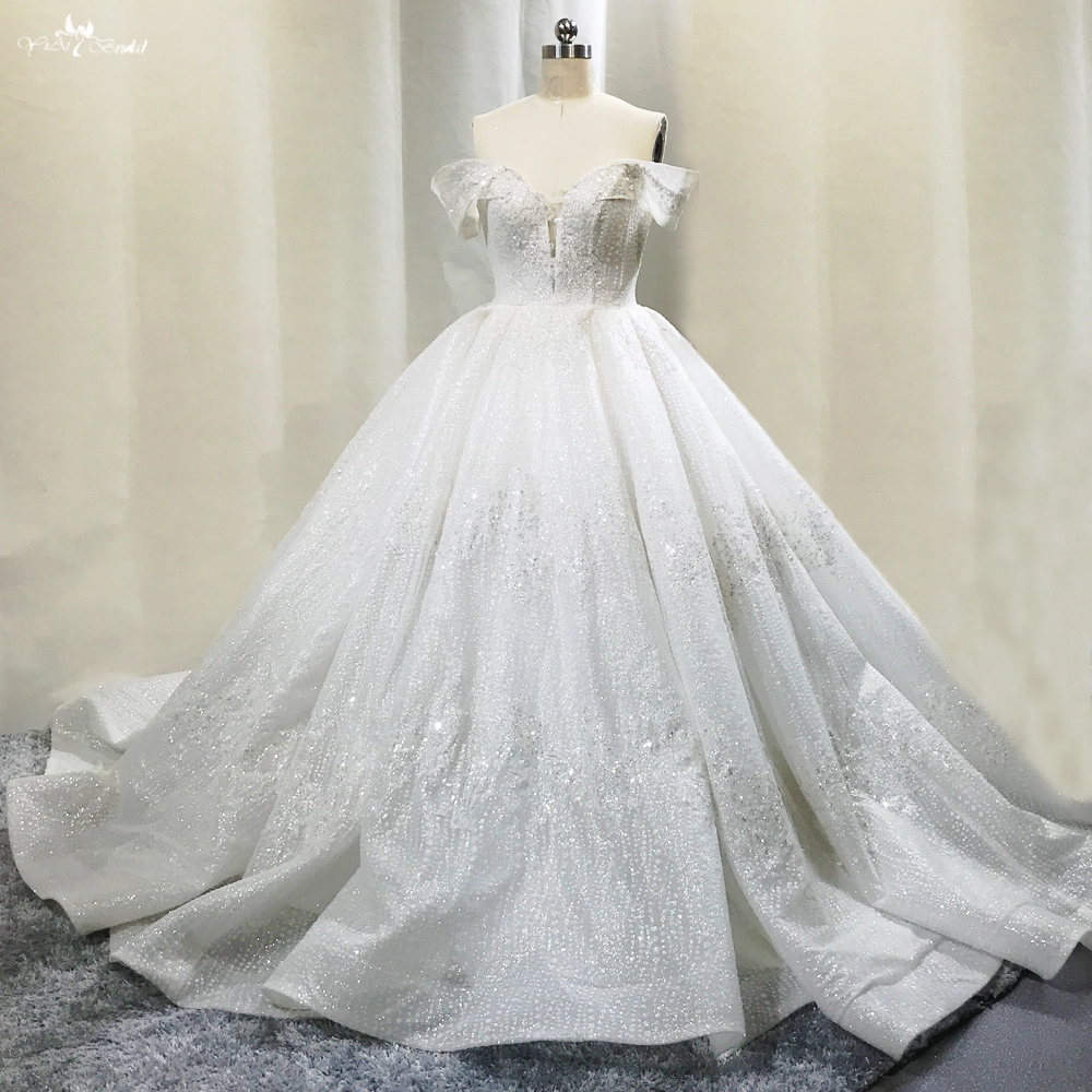 Bestes Luxus-Brautkleid mit glitzerndem Muster, schulterfrei, V-Ausschnitt, RSW1788 Company – Yiai Bridal 1