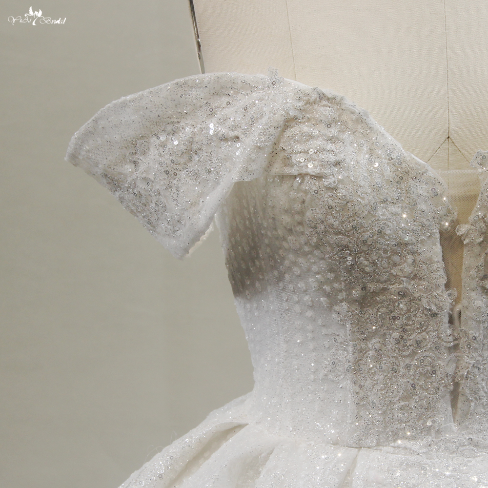 Bestes Luxus-Brautkleid mit glitzerndem Muster, schulterfrei, V-Ausschnitt, RSW1788 Company – Yiai Bridal 9