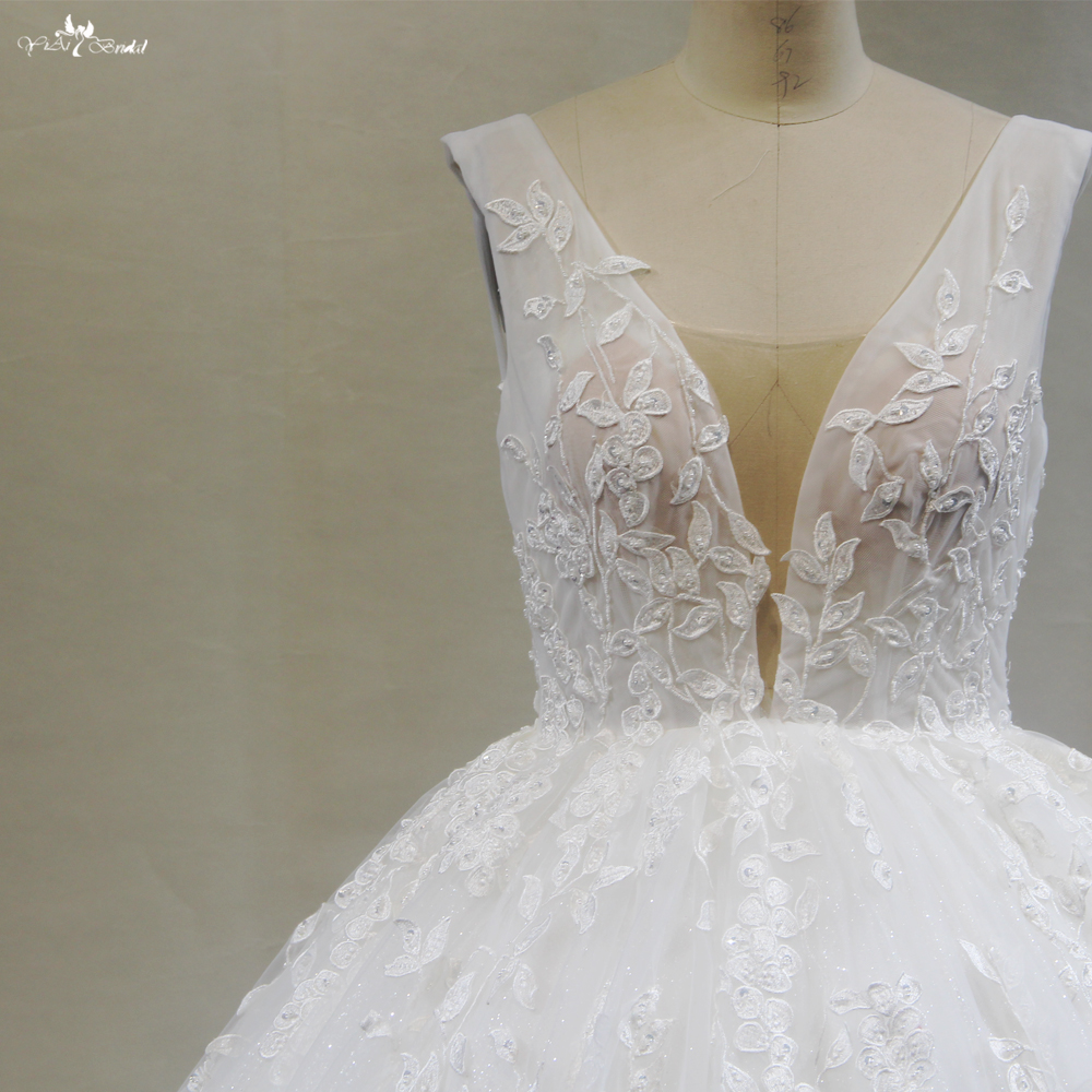 Customized V Neckline Princess Ball Gown Wedding Dress Manufacturers From China | Yiaibridal 6