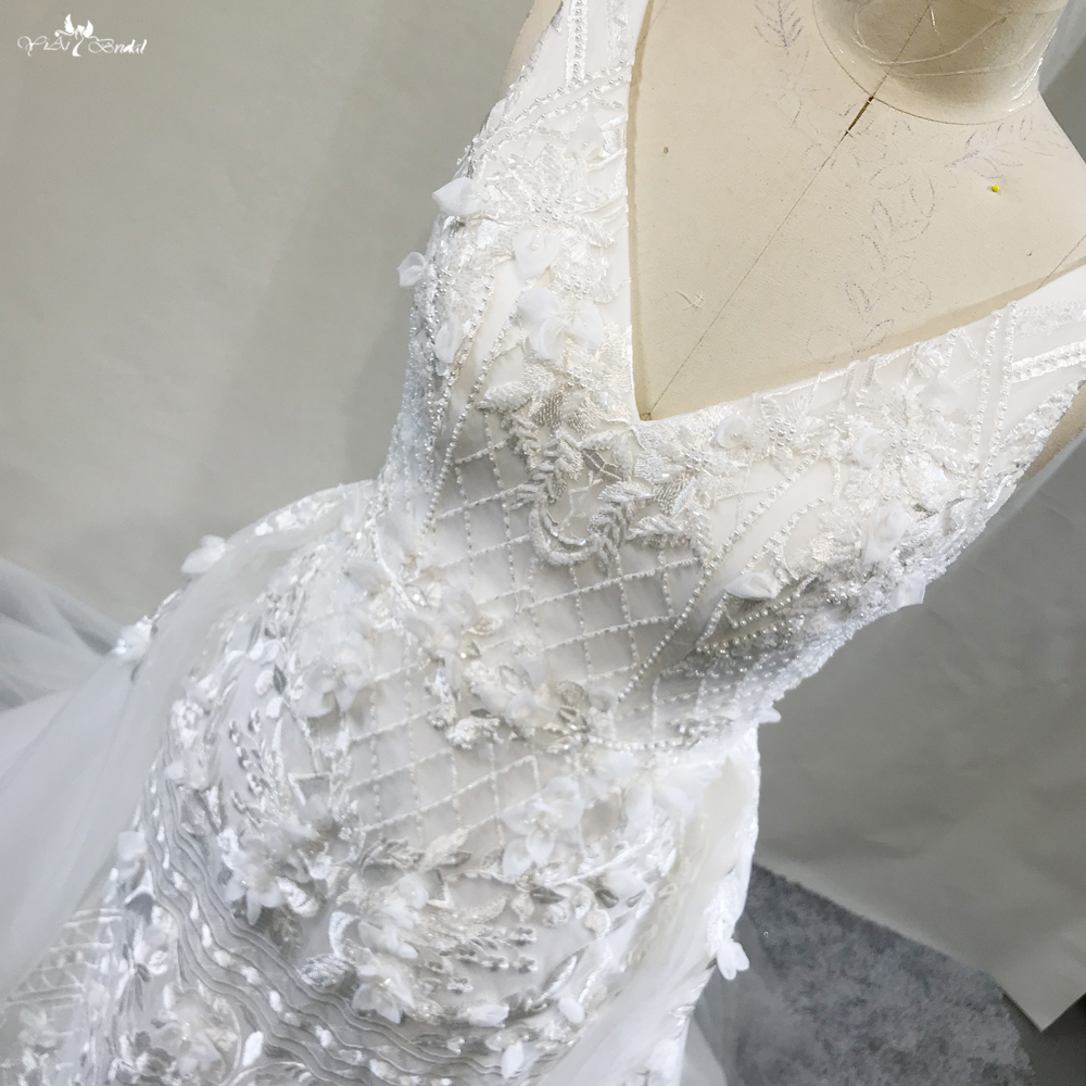 V Neckline Sheath Wedding Dresses With Horshair Edged Detachable Train 3D Flowers High Slit Back 9