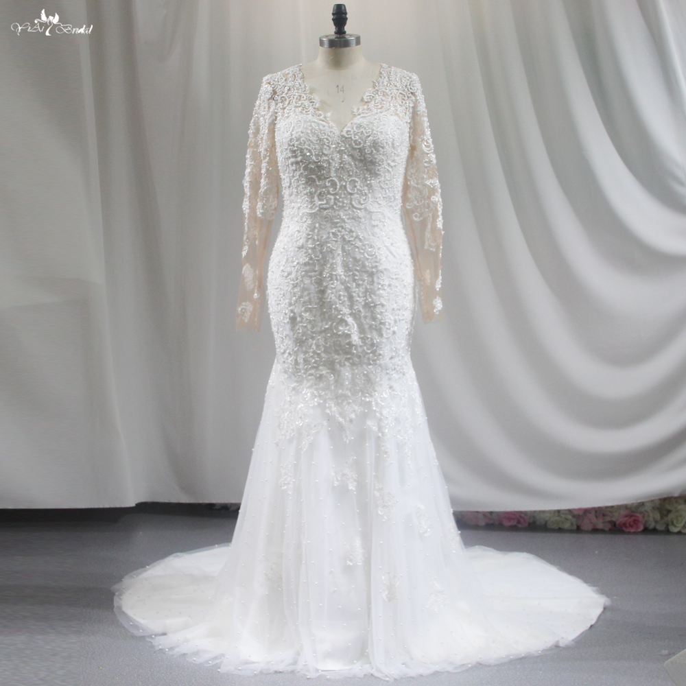 Sexy Back V Neckling Lace Long Sleeves Wedding Dresses With Detachable Train 11