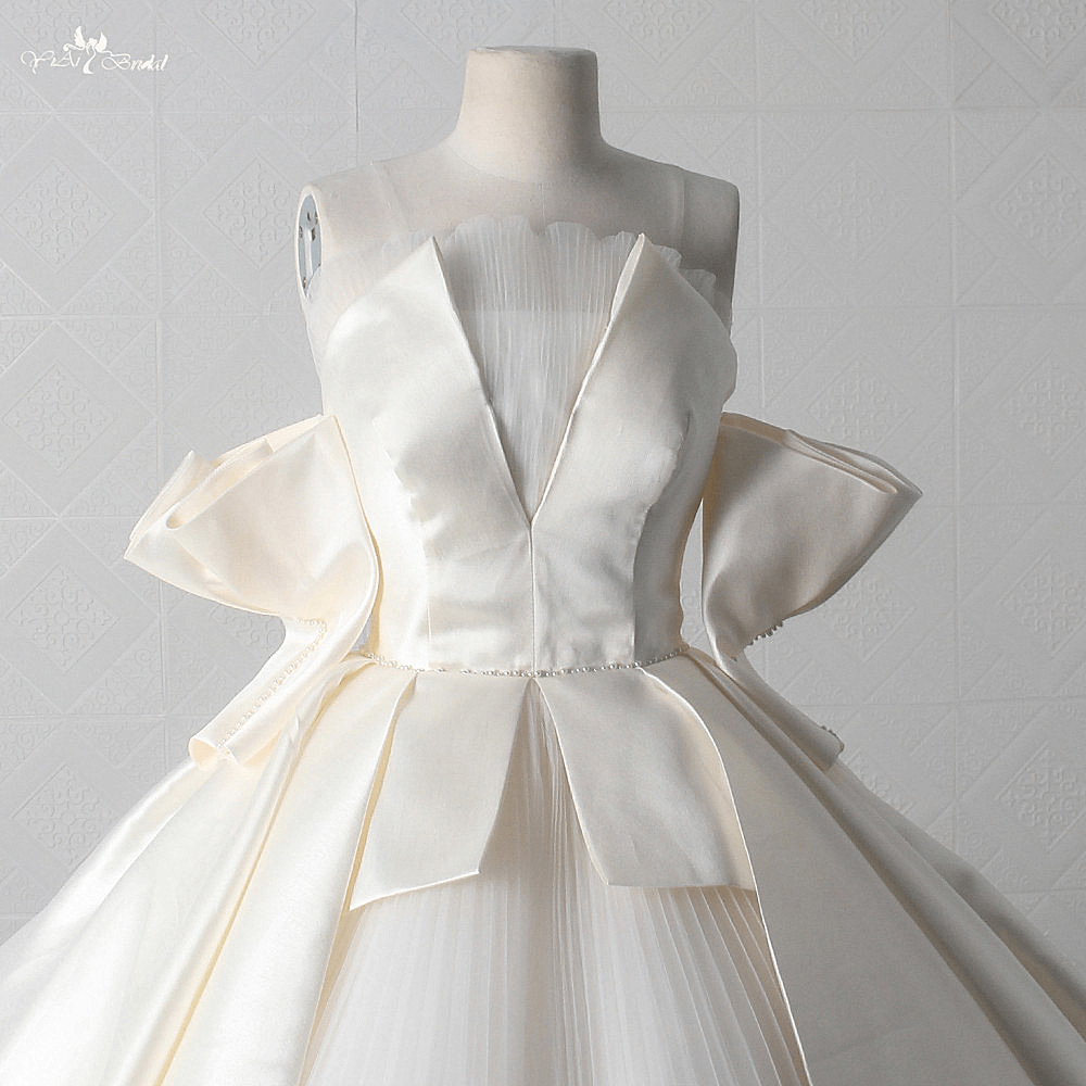 Quality LZ457 Light Champagne Boat Neck Three Quarter Flare Sleeve Soft Satin Wedding Dress Ruched Bridal Gown 15