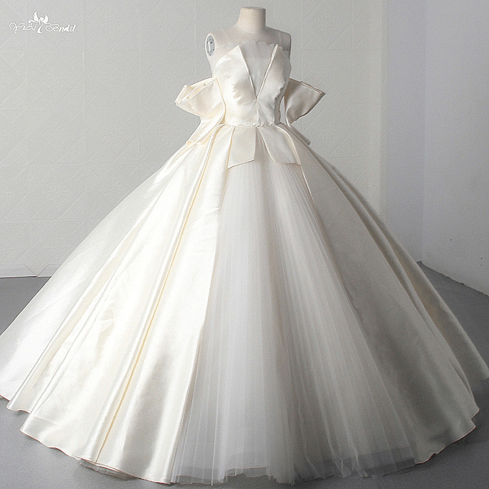 Quality LZ457 Light Champagne Boat Neck Three Quarter Flare Sleeve Soft Satin Wedding Dress Ruched Bridal Gown 12