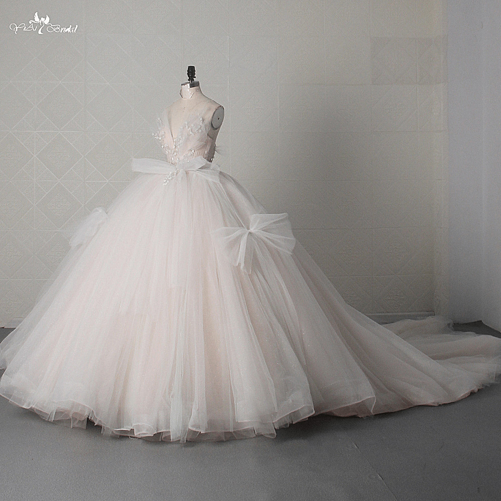 LZ451 Light Pink Sweetheart Neck Sleeveless Ivory Flowers Cathedral Train Wedding Dress Big Tulle Bow Fluffy Shiny 8