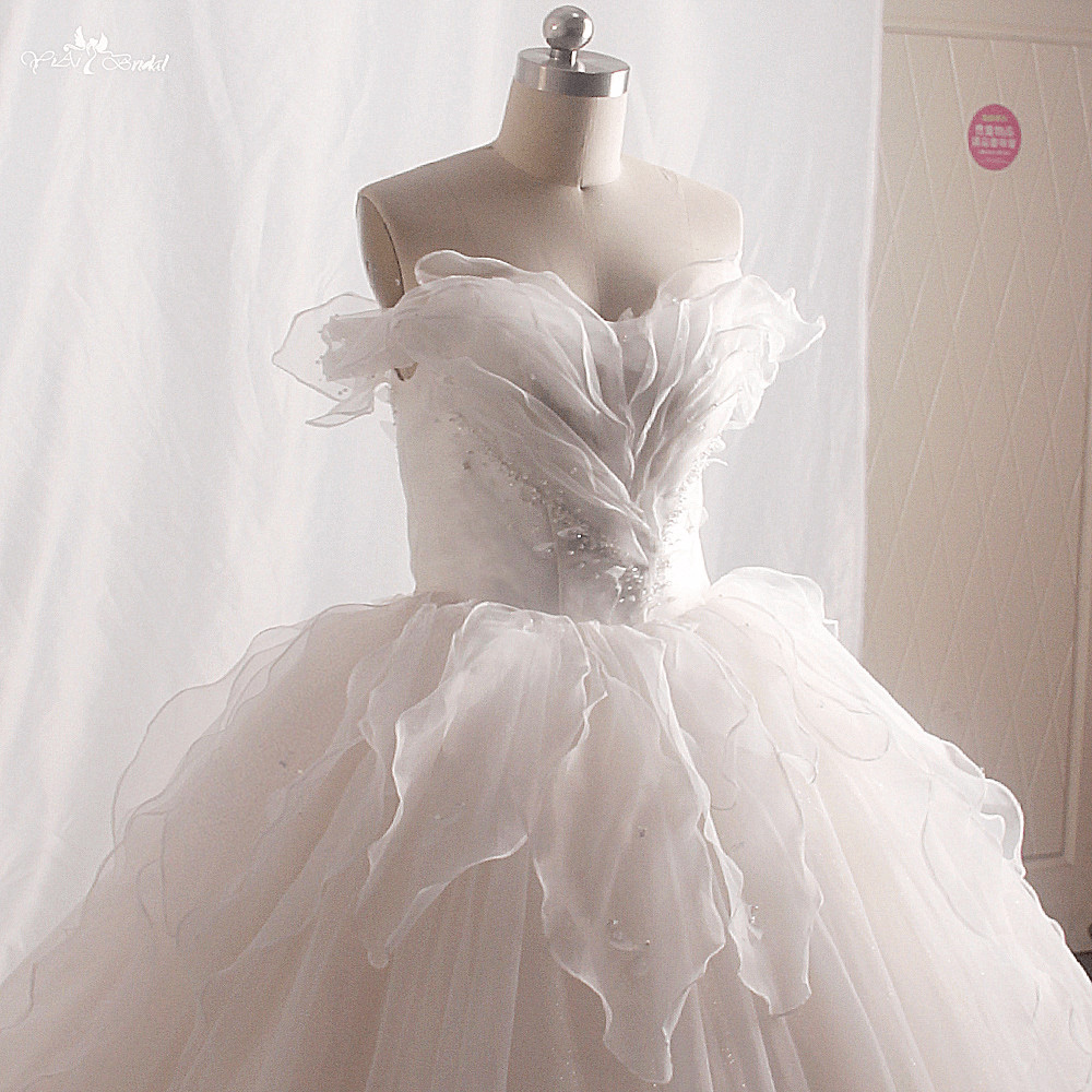 LZ444 Светлое свадебное платье цвета шампанского с вырезом сердечком без рукавов из блестящего тюля, бальное платье с кристаллами и соборным шлейфом 10