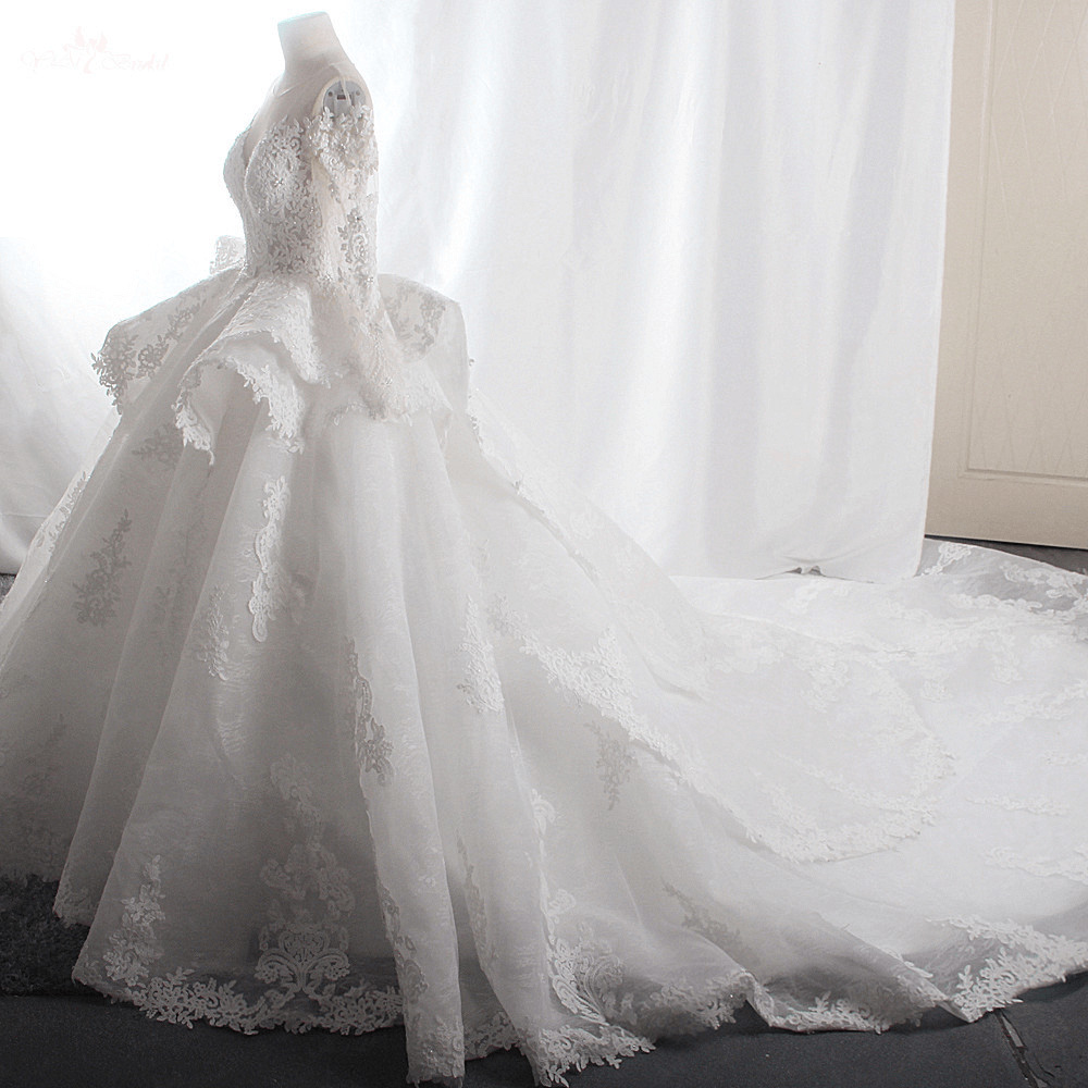 LZ417 Vintage O neck Long Sleeve Ruched Wedding Dress Luxury Beaded Crystal Lace Ball Gown Plus Size Vestido De Noiva 8