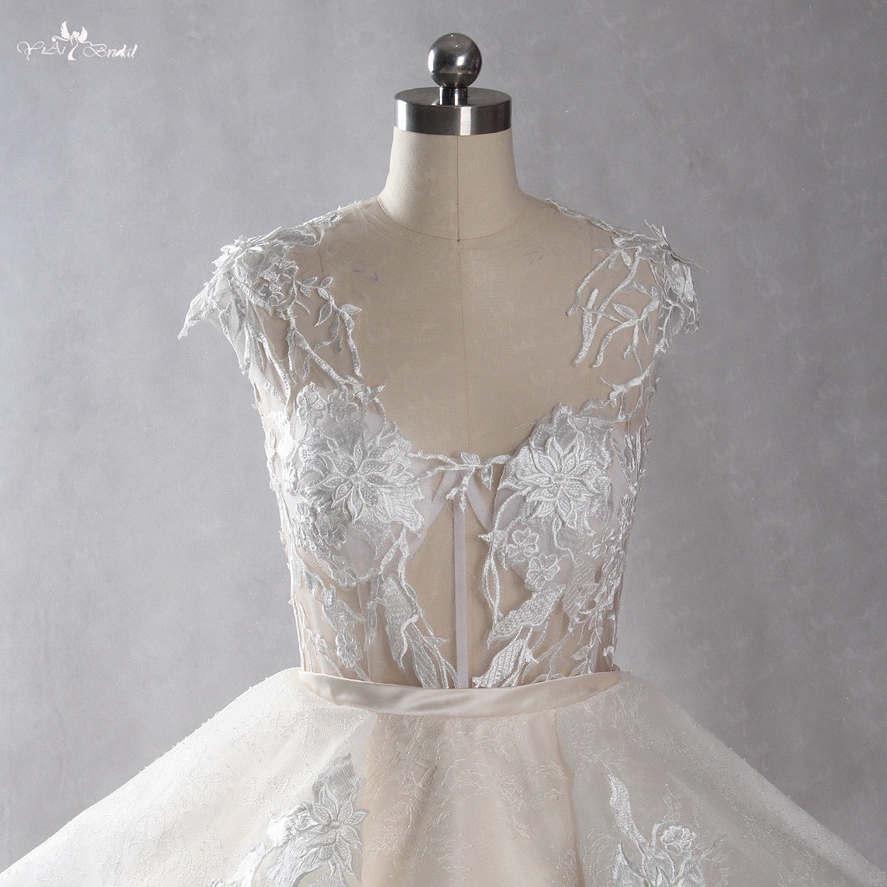 LZ228 Luxury Vintage Lace Wedding Dresses Backless Ball Gowns Real Job Pictures Vestido De Noiva 10