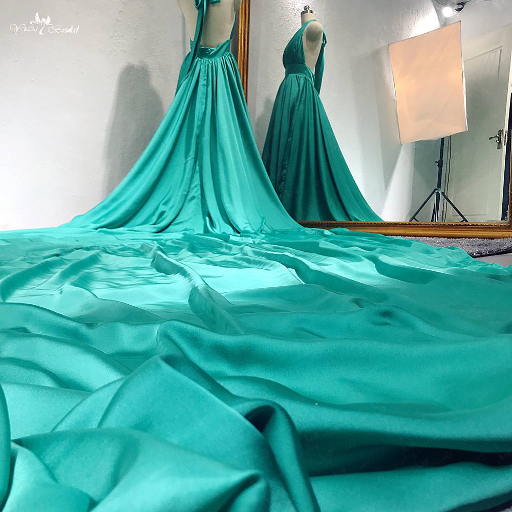 Teal Maxi Flying Dress For Greece Dubai Travel Photoshooting 3m Long Train RSE913 Sexy Bridesmaid Dress Halter Neckline High Open Leg Slit Backless 14