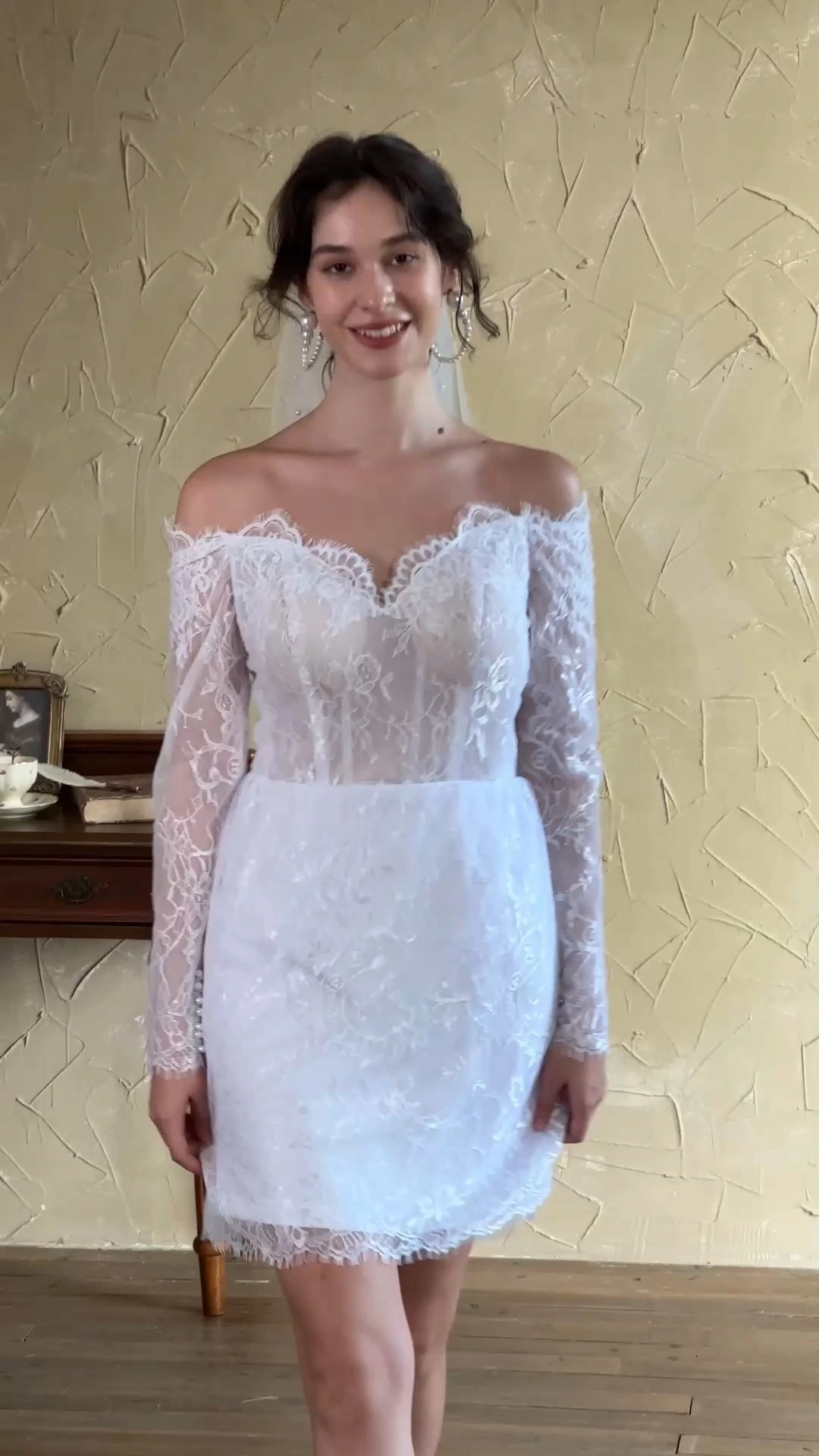 White Lace Bridal Gowns Mini Skirt 1