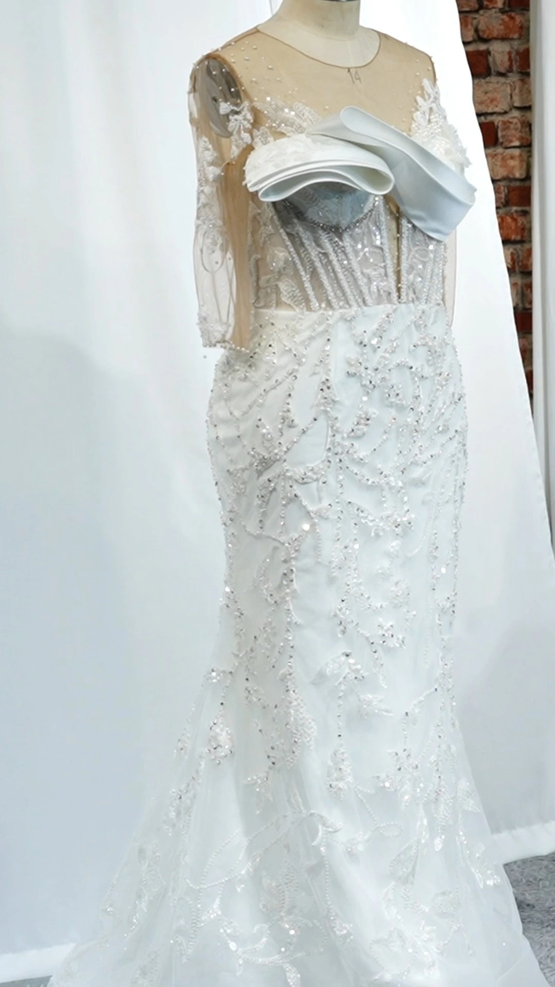 Wholesale Custom Made Recepetion Wedding Party Dress RSW2152 Unique Illusion Sweetheart Pearls Evening Mermaid Dresses 1