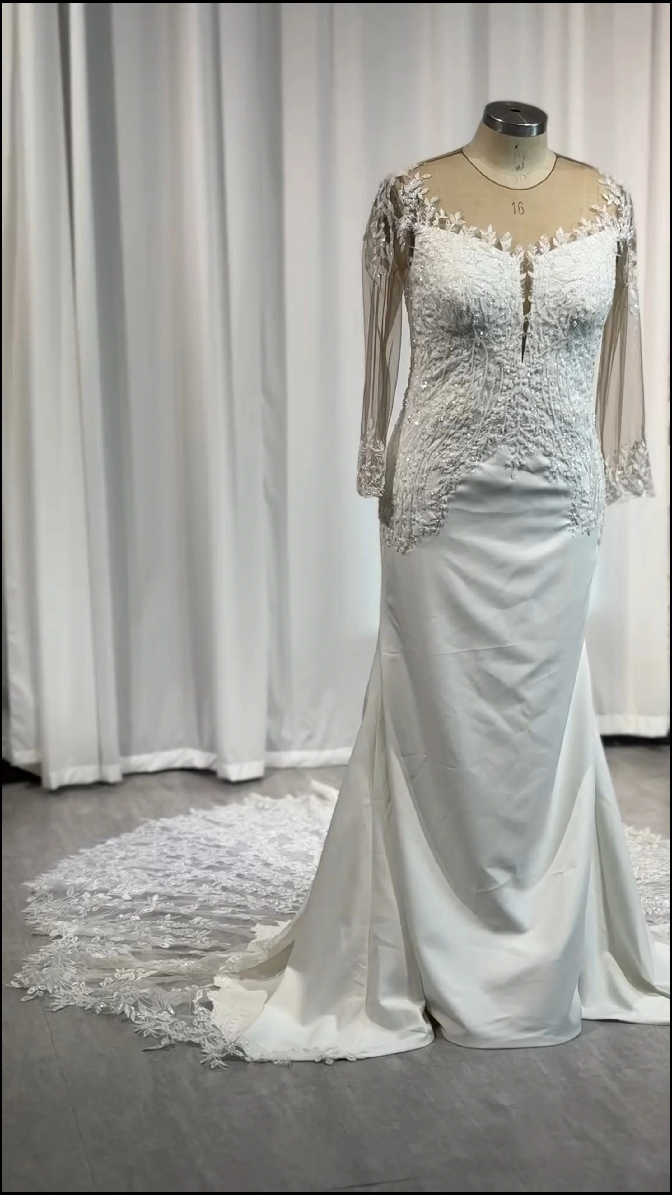 RSW2246 Mermaid Wedding Dresses for Bride Lace Tulle Train Crepe Beach Wedding Gown From Manufacturer 1
