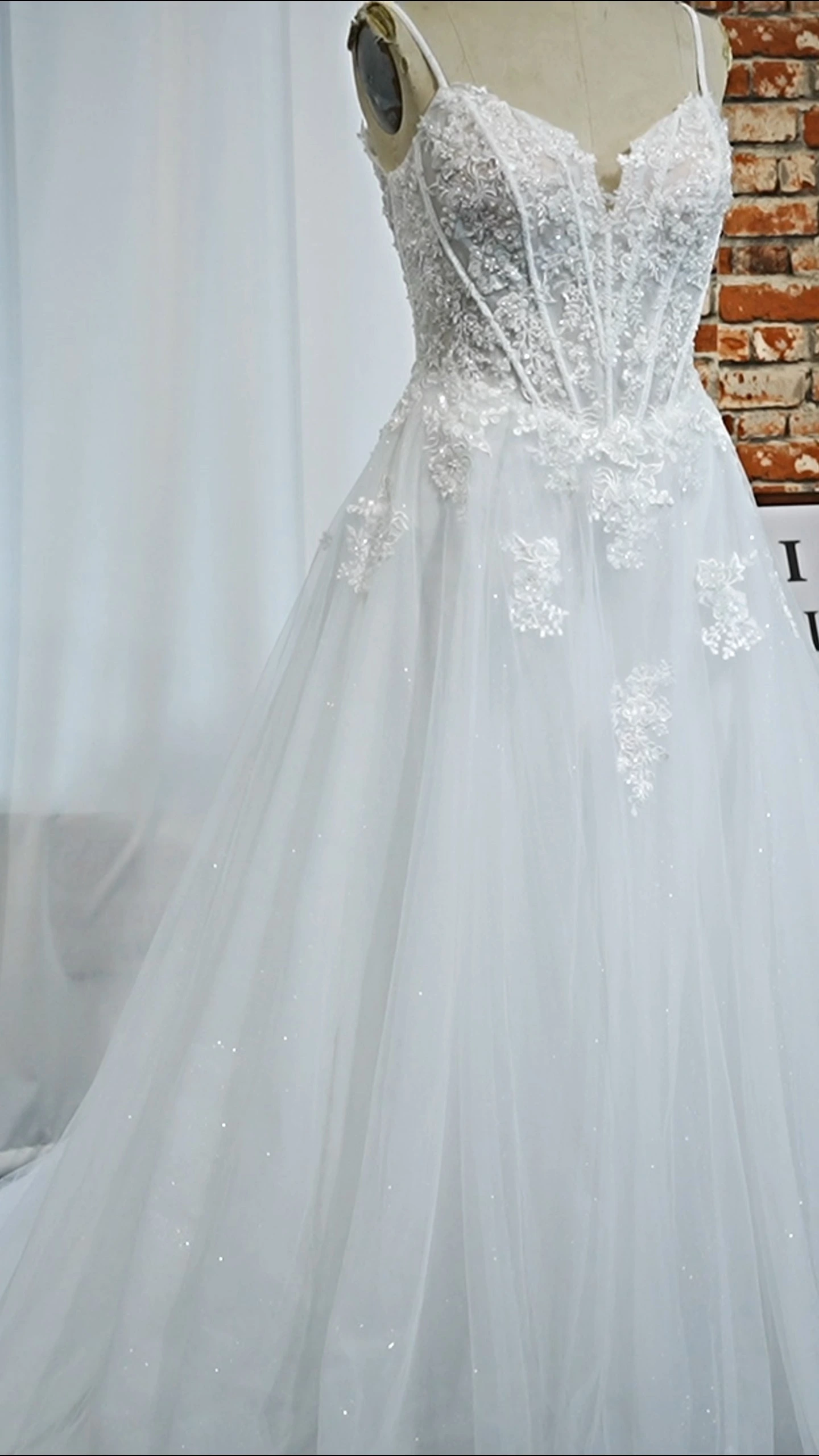 RSW2159 Customized VIKTORIA Pastrol Wedding Dresses For Woman V Neckline Straps A Line Bones Corset Bride Dress 1
