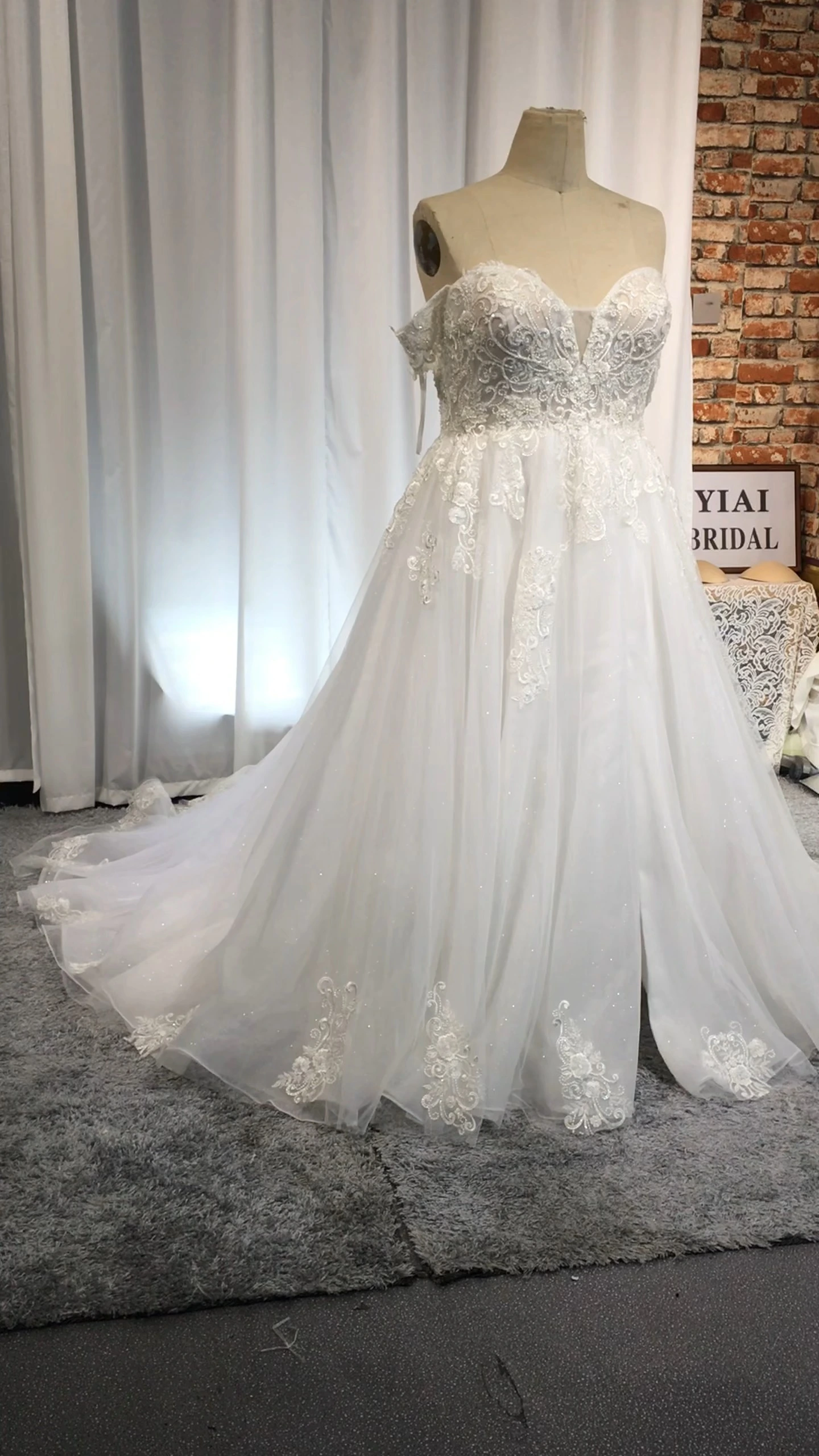 RSW2180 Plus Size A Line Off The Shoulders Lace Wedding Dress With High Slit 1