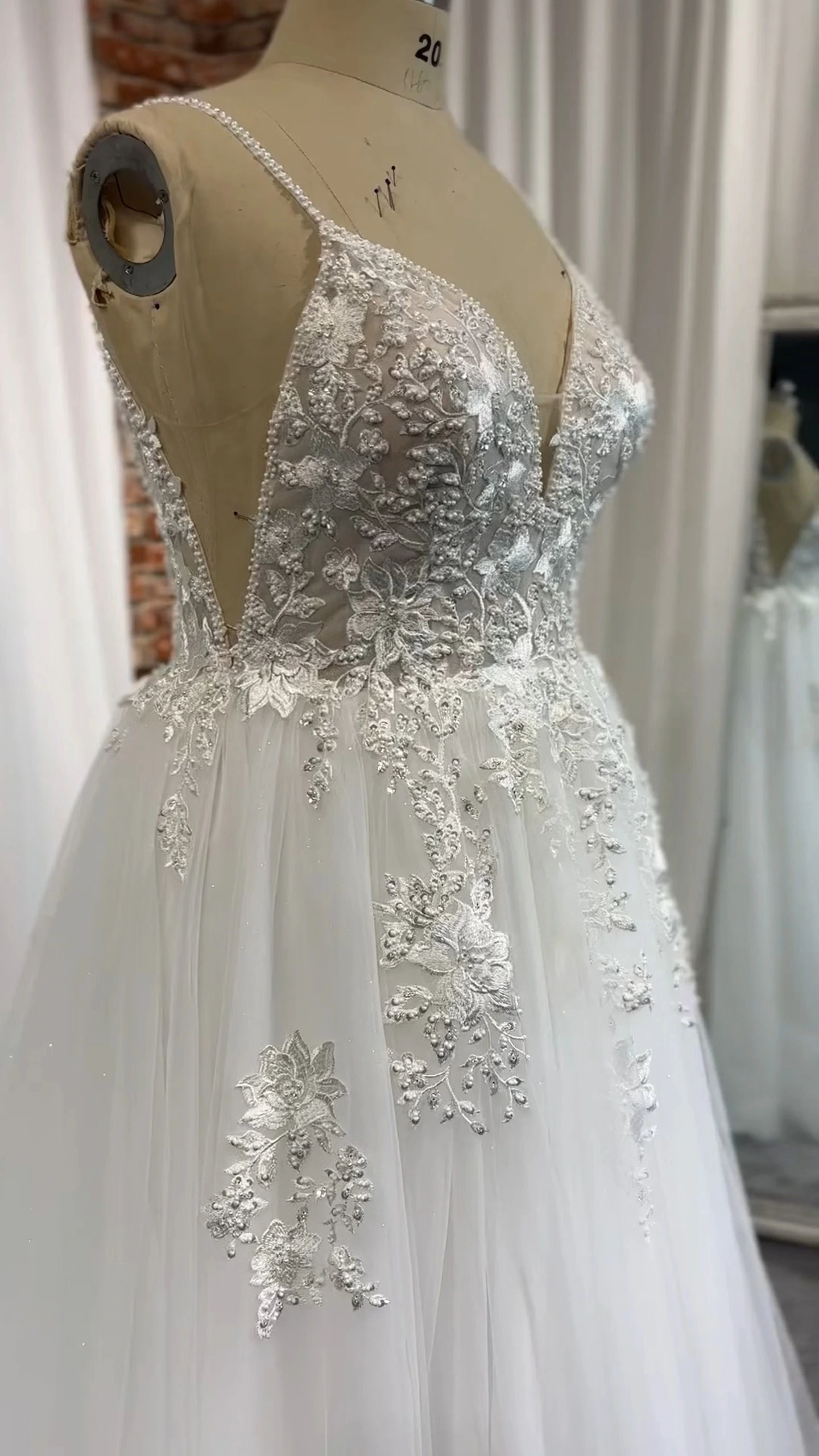RSW2307 Sexy Boho Wedding Dress A line Lace Beading Bride Dress Perfect For Summer Wedding Gown 1