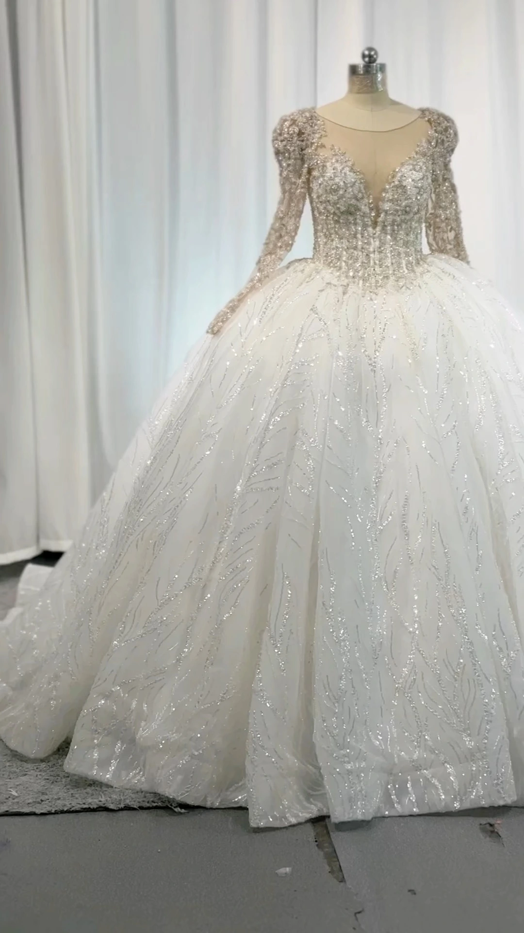 RSW2280 Luxury Beaded Silver Beaded Lace Appliques Puffy Shoulder Long Sleeves Ball Gown Wedding Dress 1