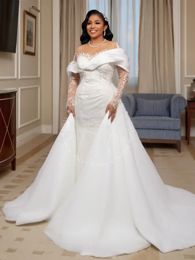 プラスサイズのウェディングドレス&ブライダルガウン| Yiaibridal