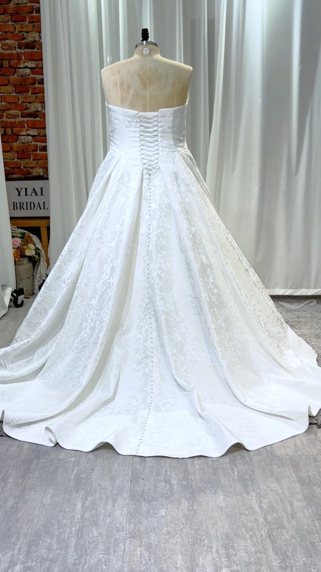 RSW2389 Askısız Kedi Kulaklı Vintage A Kesim Elbise Büyük Beden Kadın Brokar Cepli Gelinlik 1