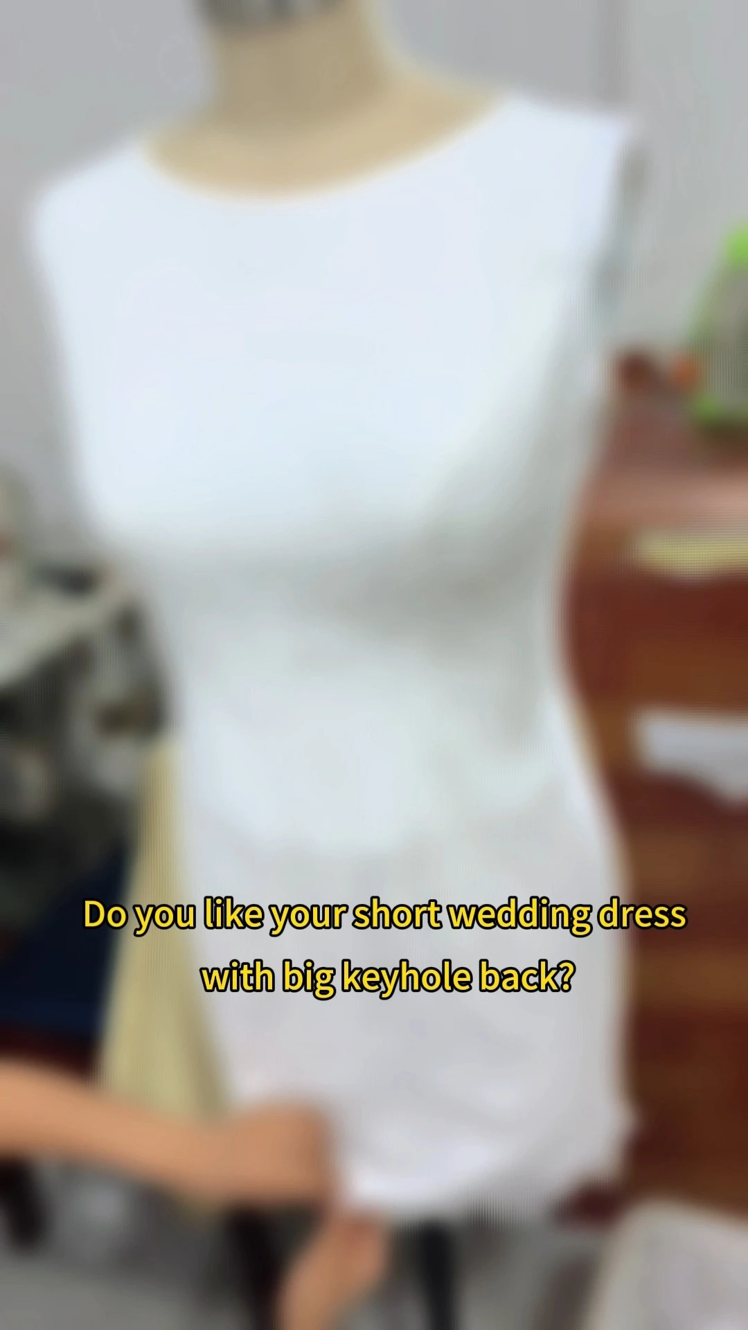 Yiaibridal RSW2409 긴팔 레이스 웨딩드레스 키홀 백 섹시한 짧은 소매 무릎 길이 정원 신부 가운 1