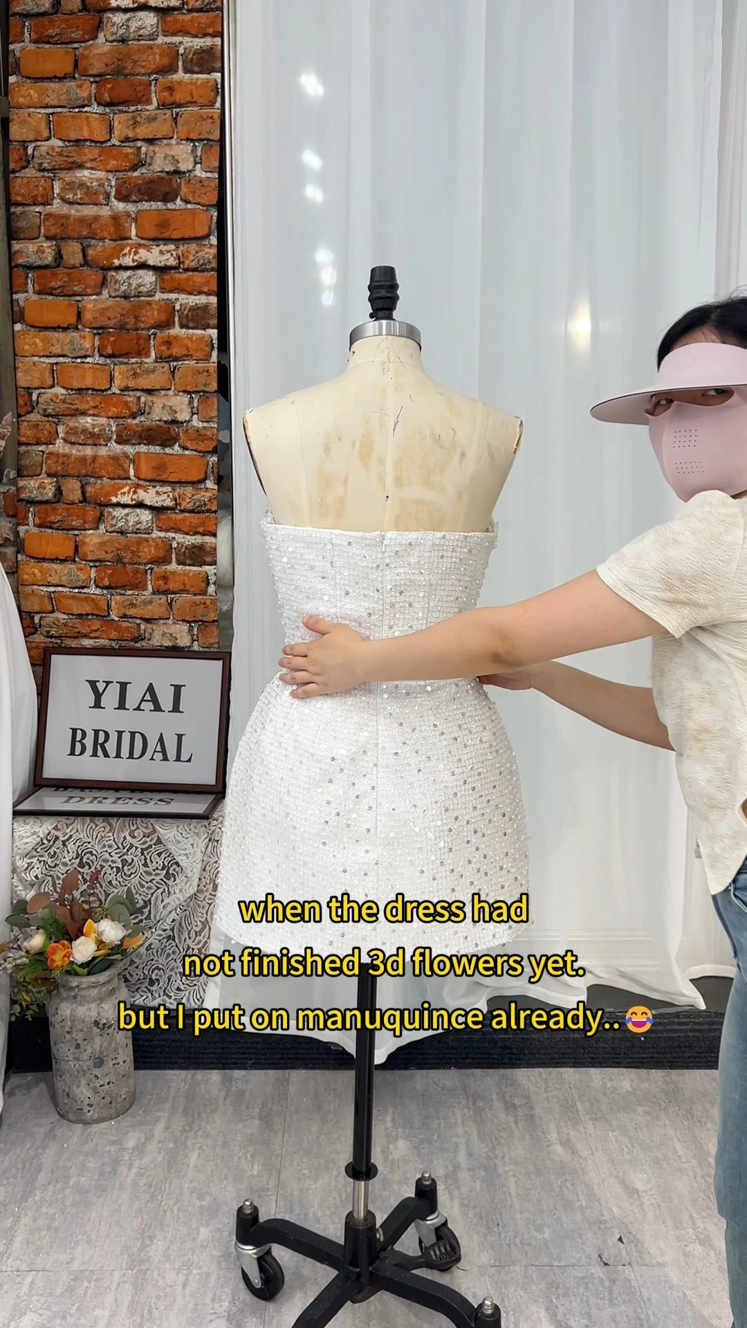 Изработена по поръчка от китайски производител RSW2381 3D цветя мини сватбена рокля Втора сватбена рокля с ръкавици 1